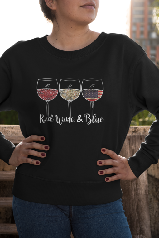 Red wine blue 4th of July wine red white blue wine glasses sweatshirt Red wine and blue 4th of July wine glasses shirt