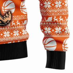 1664093665f307053d83 Santa basketball Christmas sweater